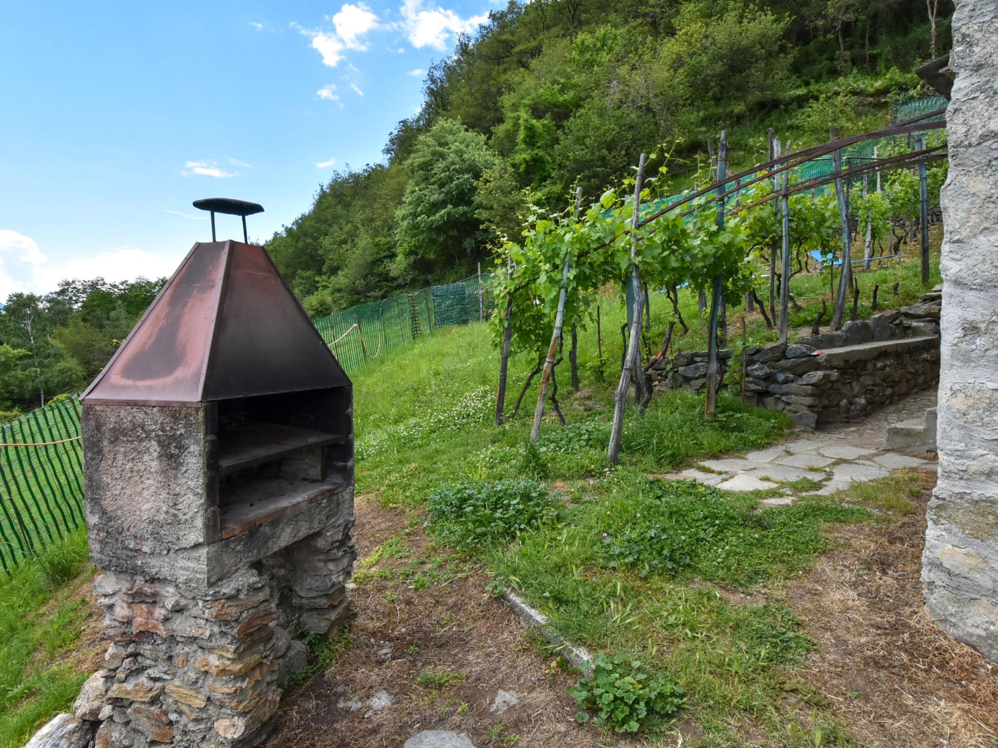 Photo 22 - 3 bedroom House in Civo with garden and mountain view