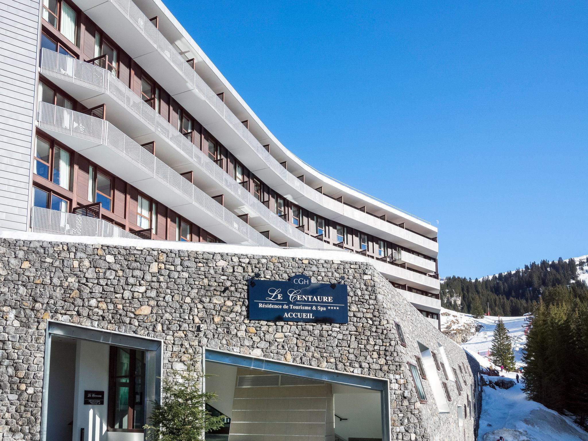 Photo 1 - Appartement de 2 chambres à Arâches-la-Frasse avec piscine et sauna