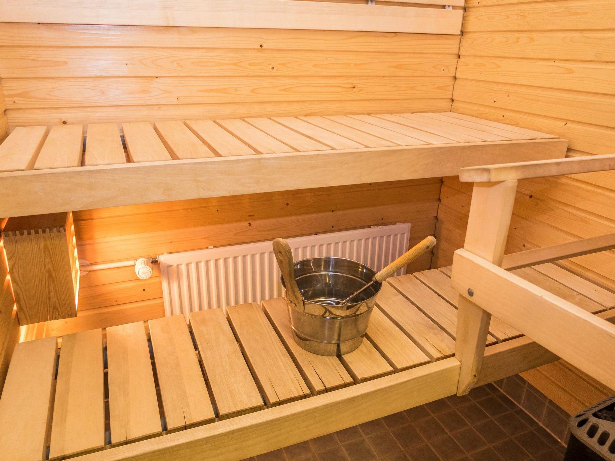 Photo 10 - 1 bedroom House in Kuusamo with sauna and mountain view