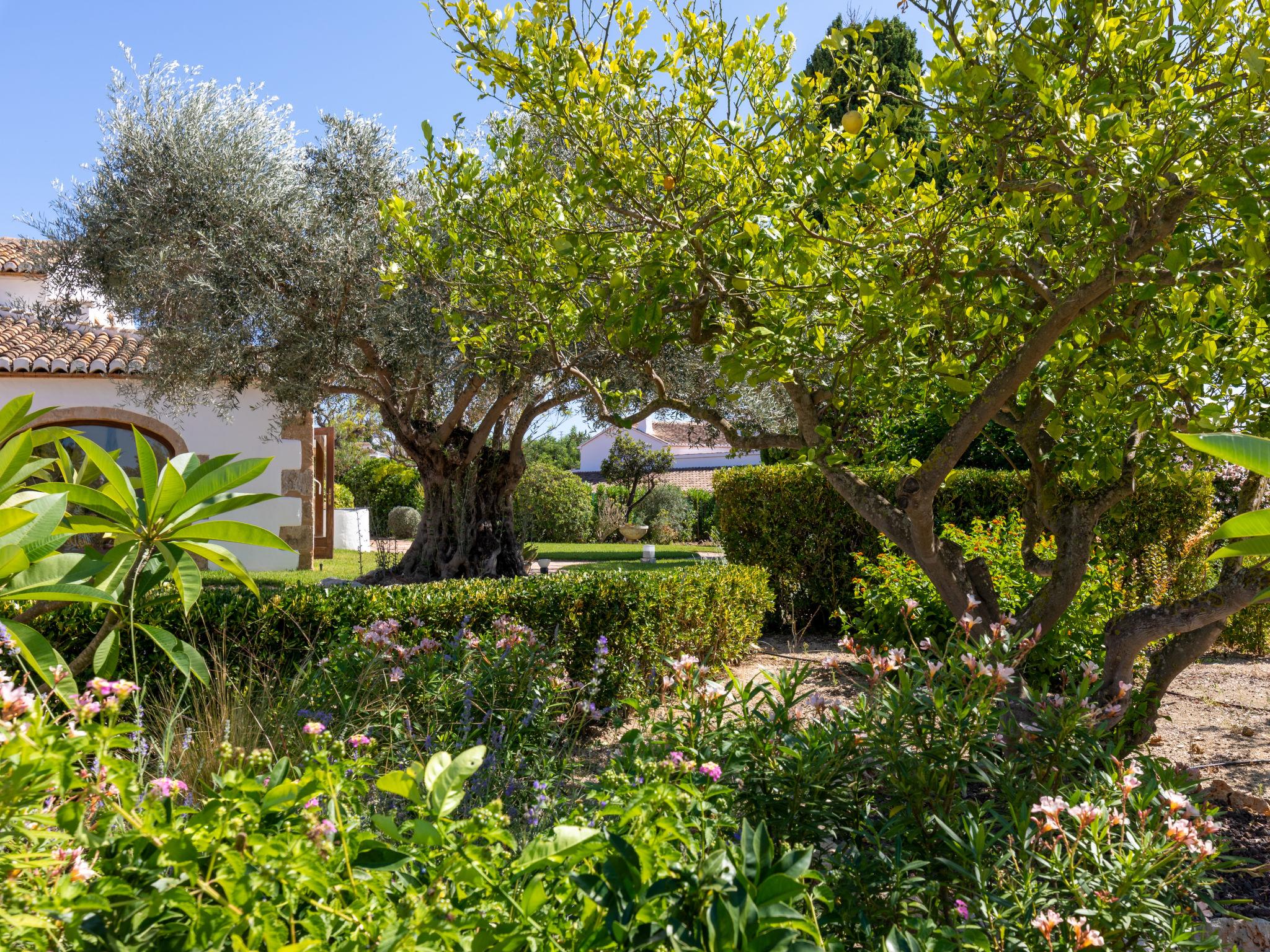 Foto 49 - Casa con 3 camere da letto a Jávea con piscina privata e vista mare