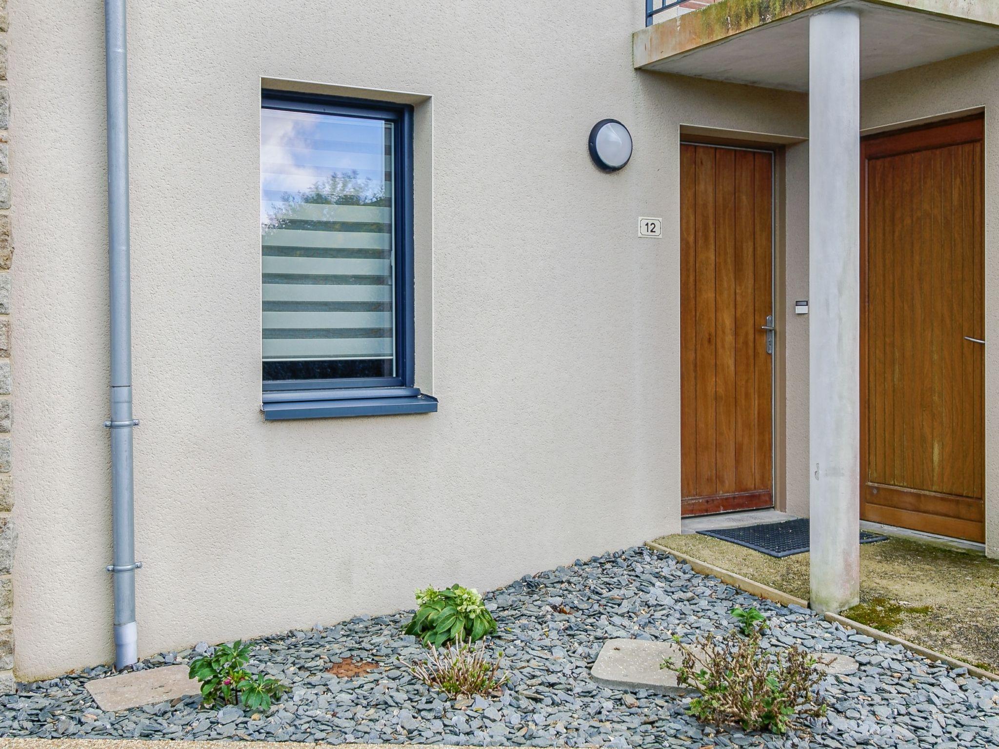 Photo 11 - 1 bedroom Apartment in Cancale with garden and sea view