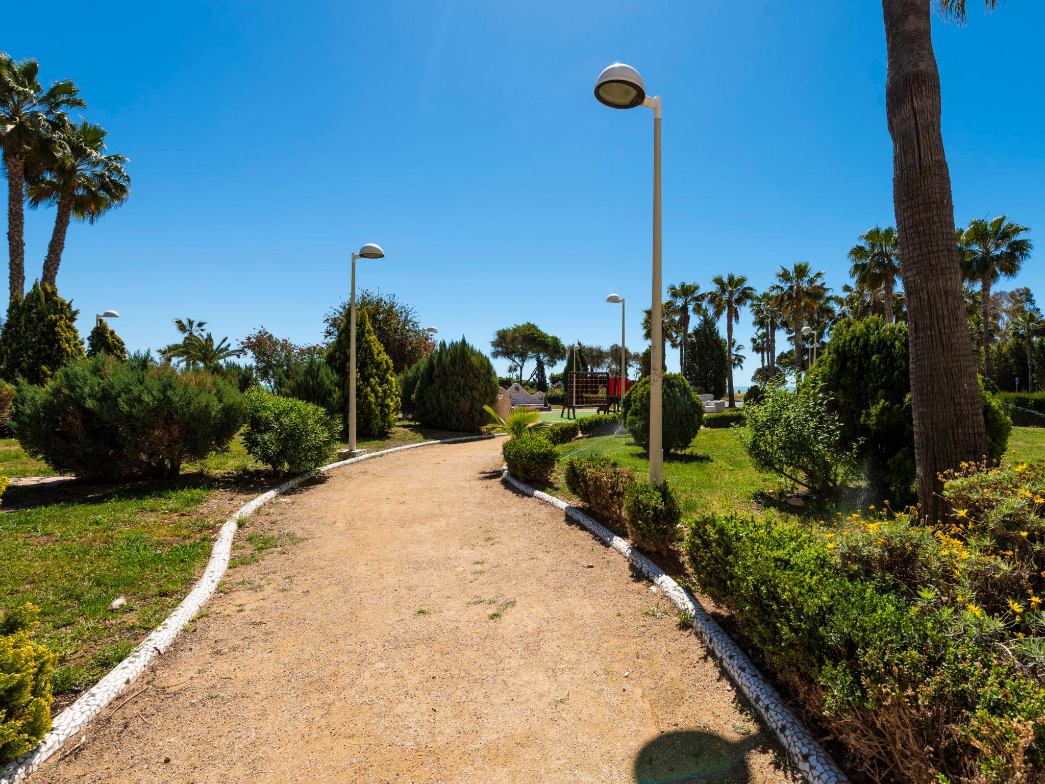 Foto 19 - Appartamento con 2 camere da letto a Oropesa del Mar con piscina e vista mare