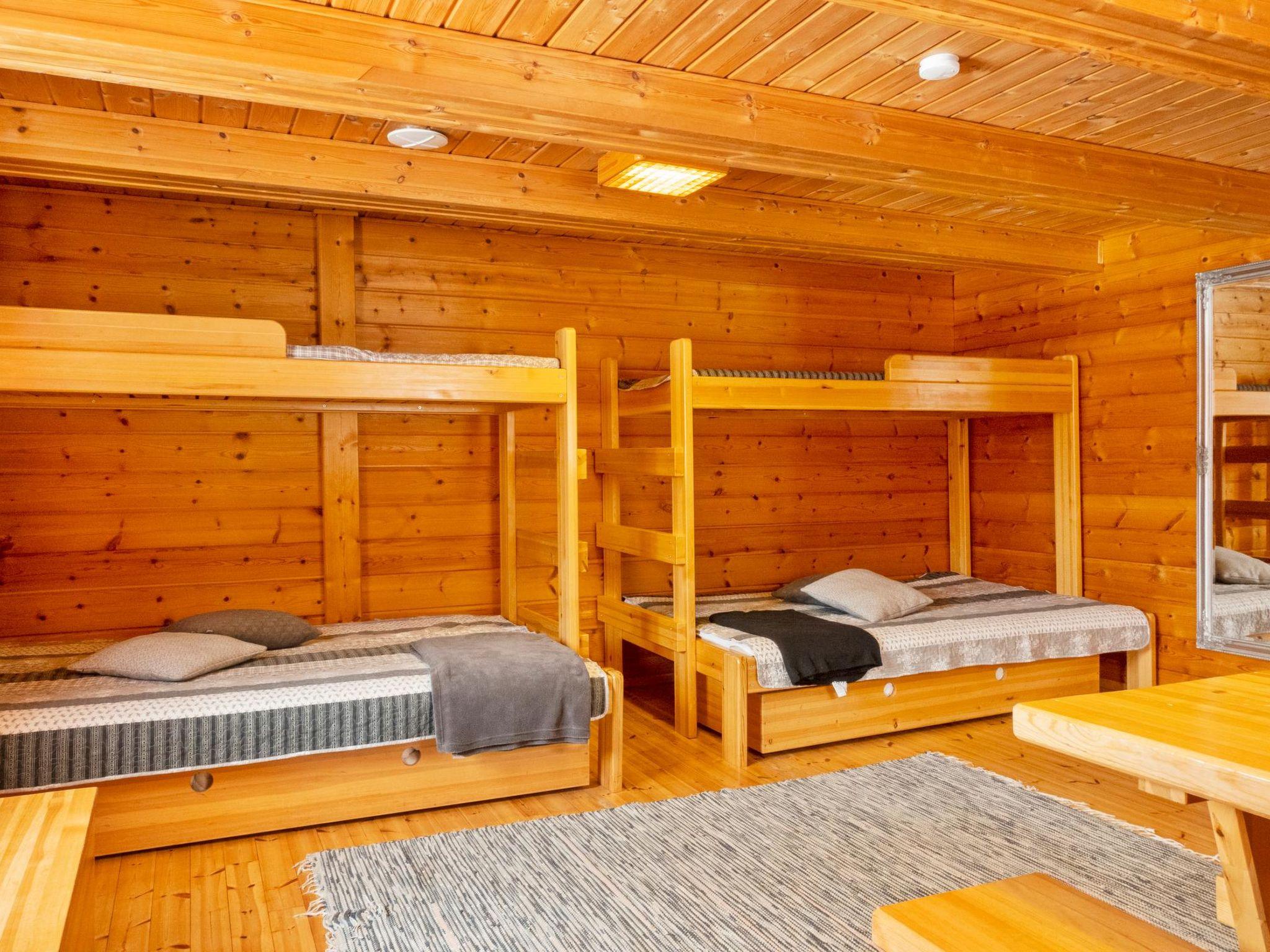 Foto 16 - Casa de 2 habitaciones en Sodankylä con sauna y vistas a la montaña