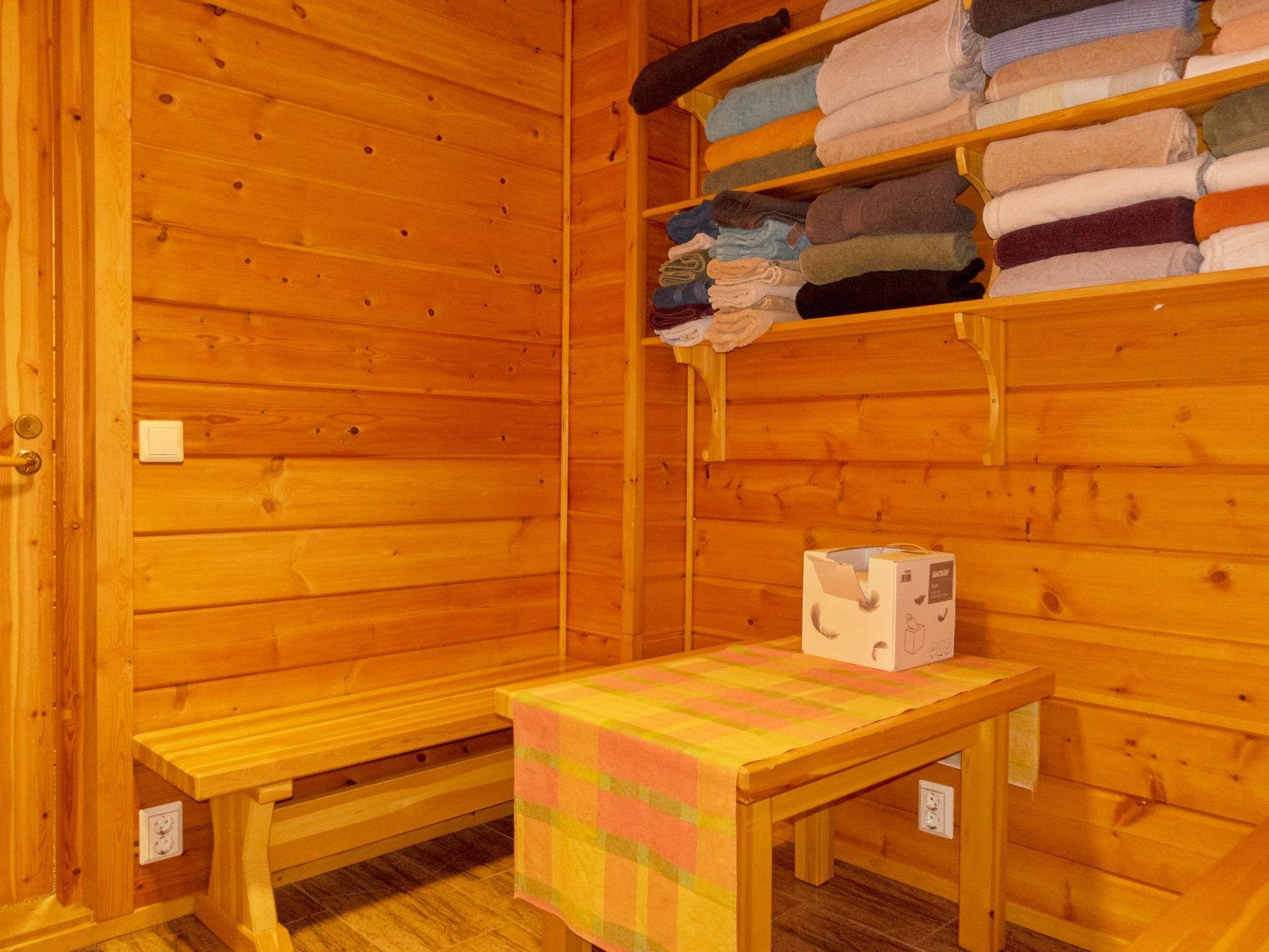Foto 20 - Casa con 2 camere da letto a Sodankylä con sauna e vista sulle montagne