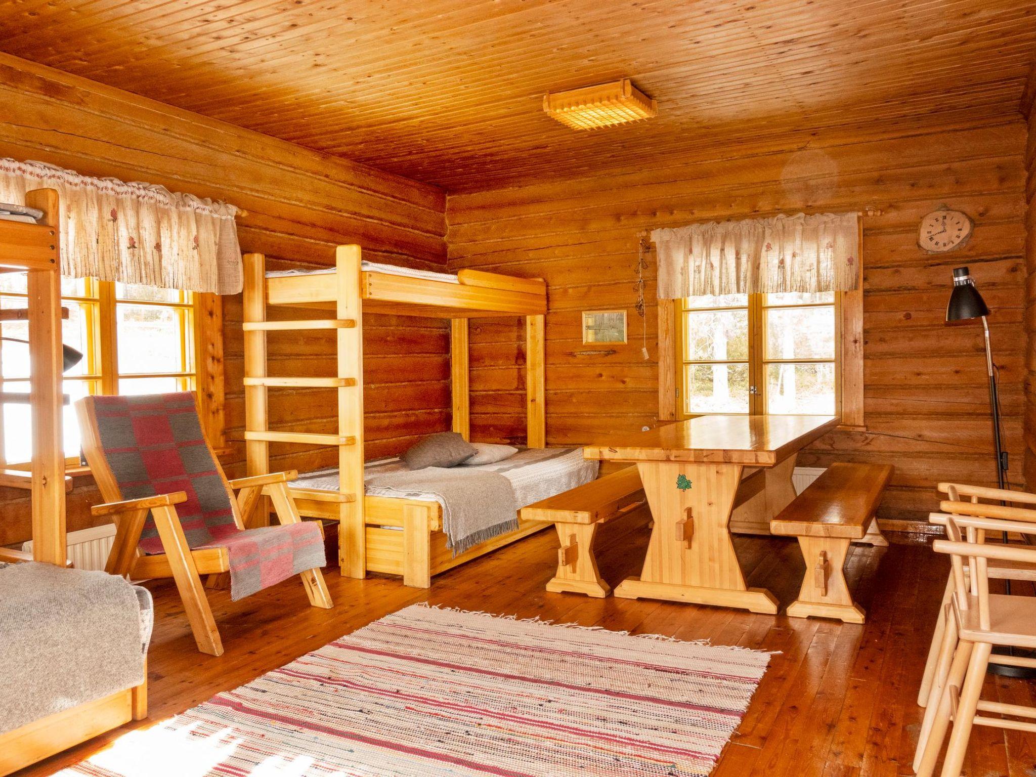 Foto 12 - Casa de 2 habitaciones en Sodankylä con sauna y vistas a la montaña