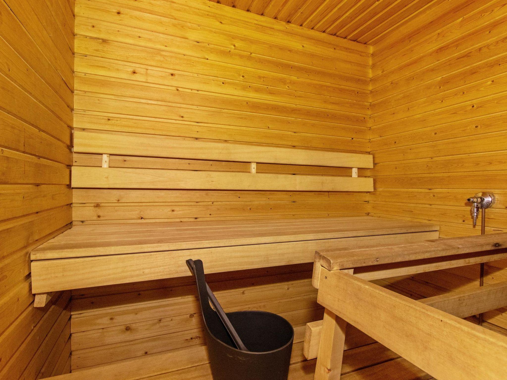 Photo 19 - 4 bedroom House in Hyrynsalmi with sauna