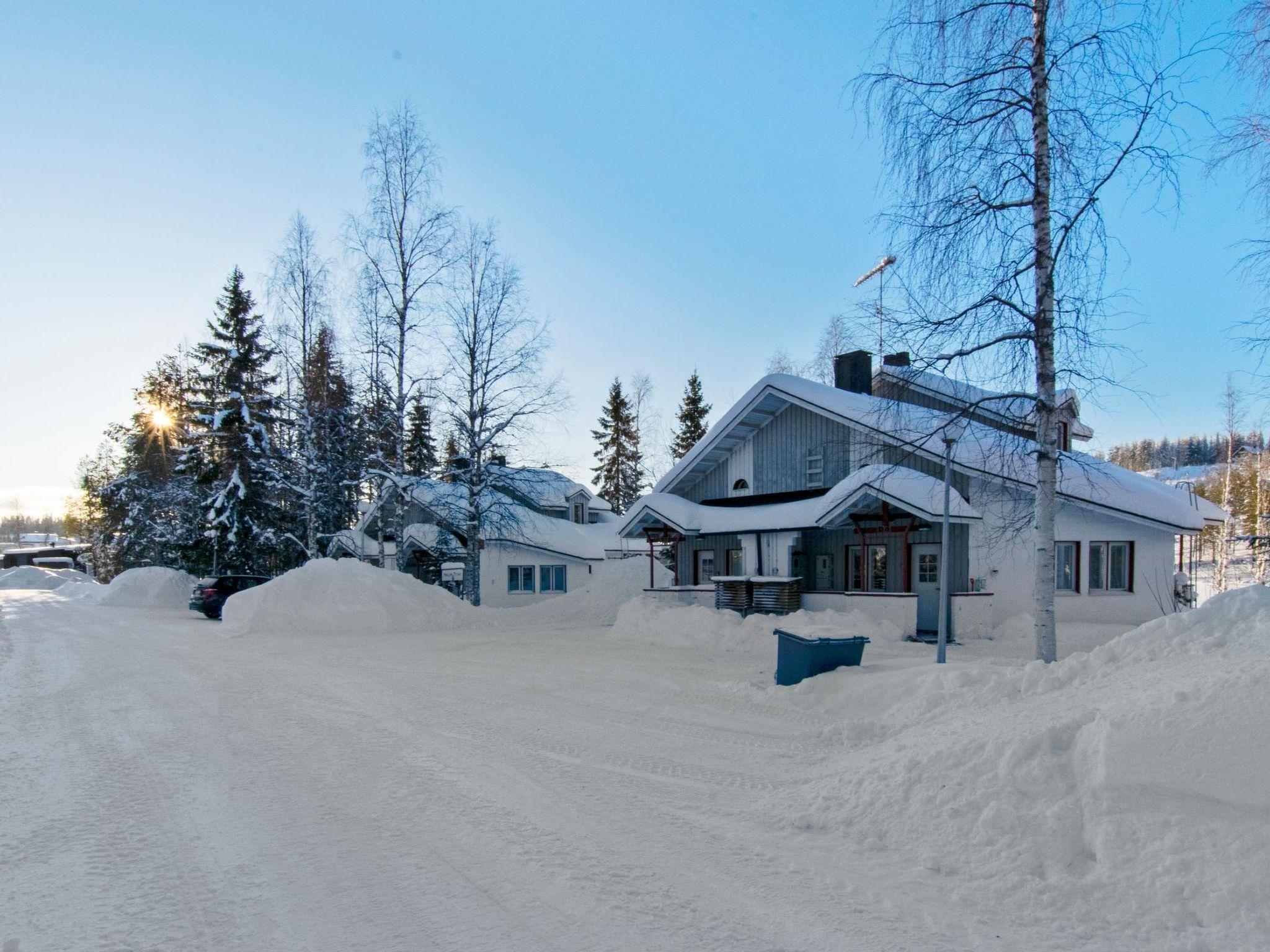 Photo 1 - Maison de 1 chambre à Hyrynsalmi avec sauna