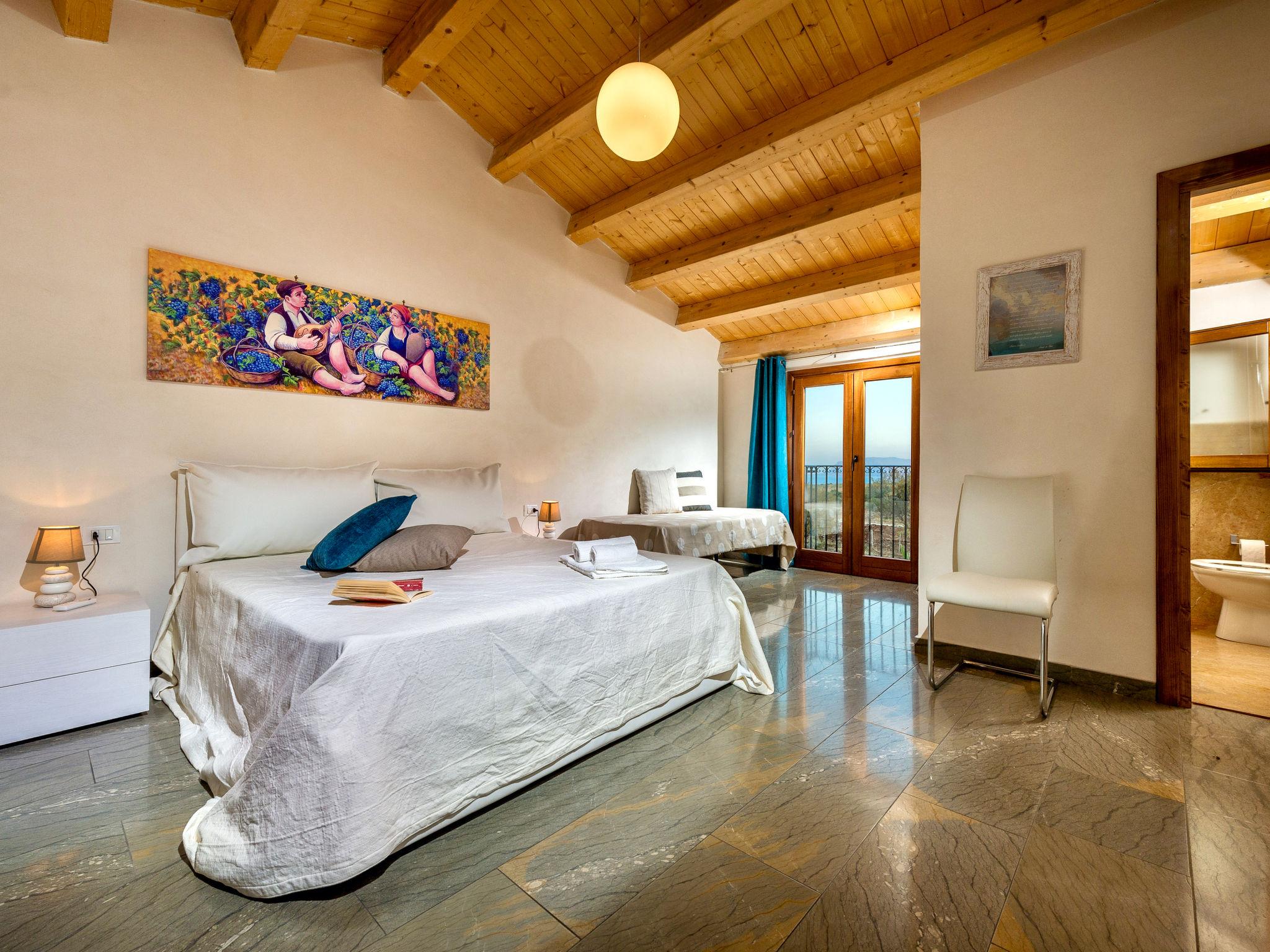 Foto 14 - Haus mit 5 Schlafzimmern in Castellammare del Golfo mit privater pool und blick aufs meer