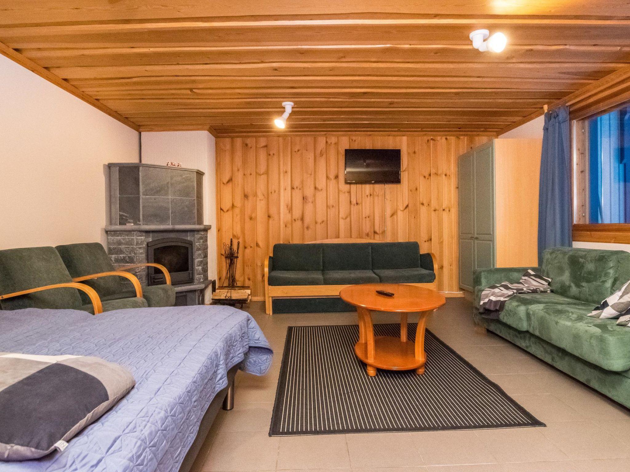 Foto 14 - Casa de 3 quartos em Puolanka com sauna e vista para a montanha