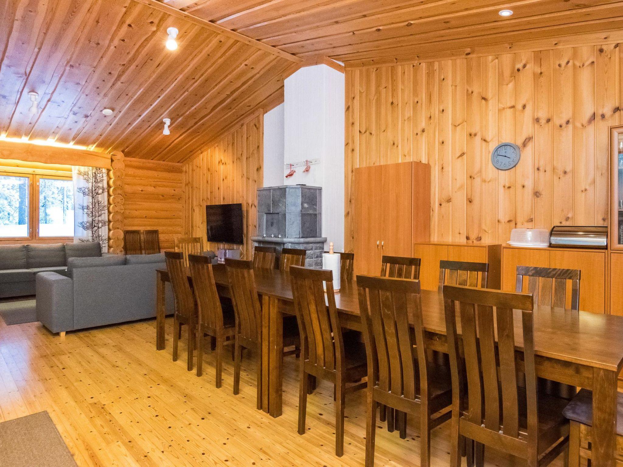 Foto 7 - Casa de 3 habitaciones en Puolanka con sauna y vistas a la montaña