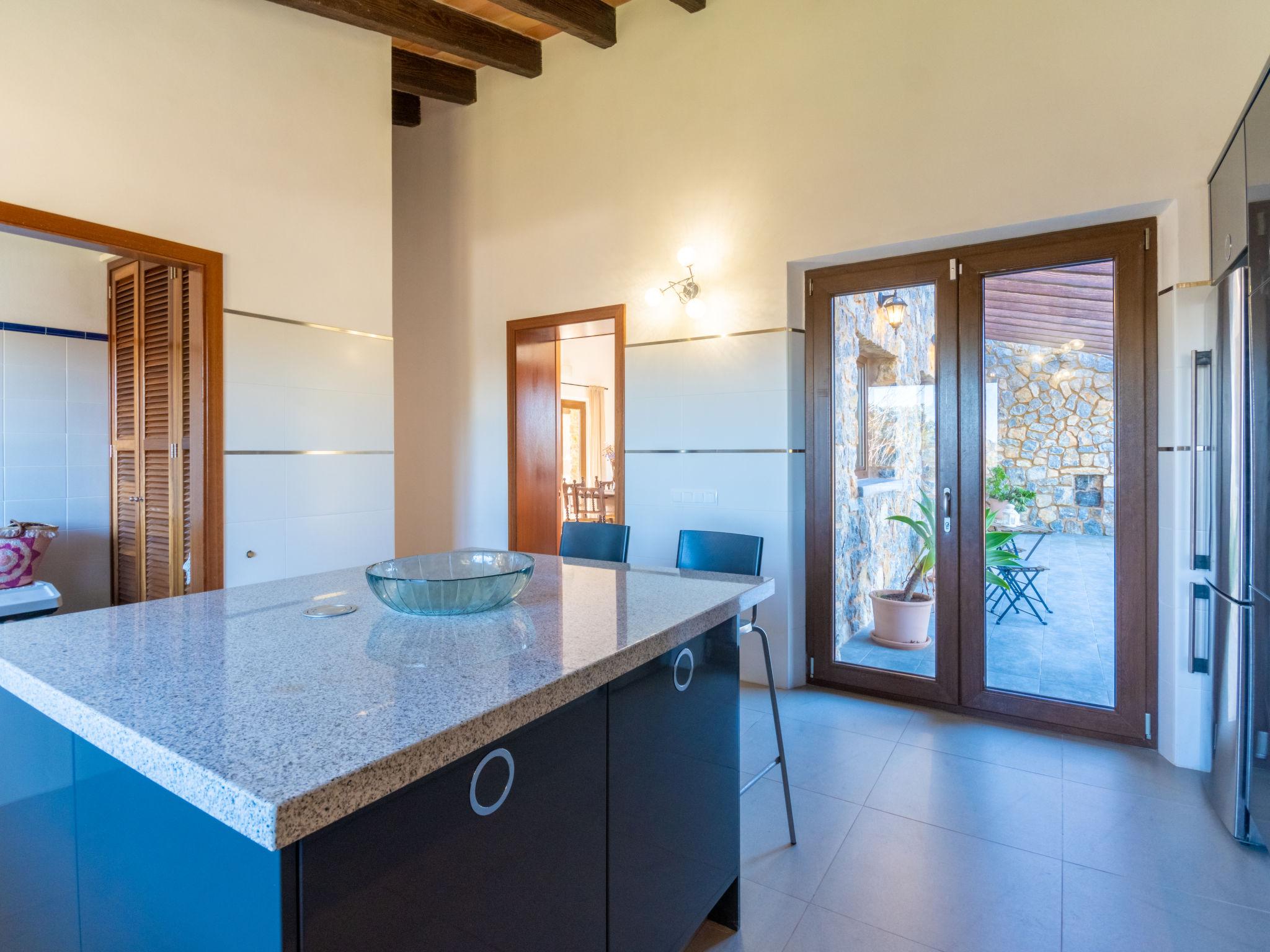 Photo 11 - 4 bedroom House in Artà with private pool and garden