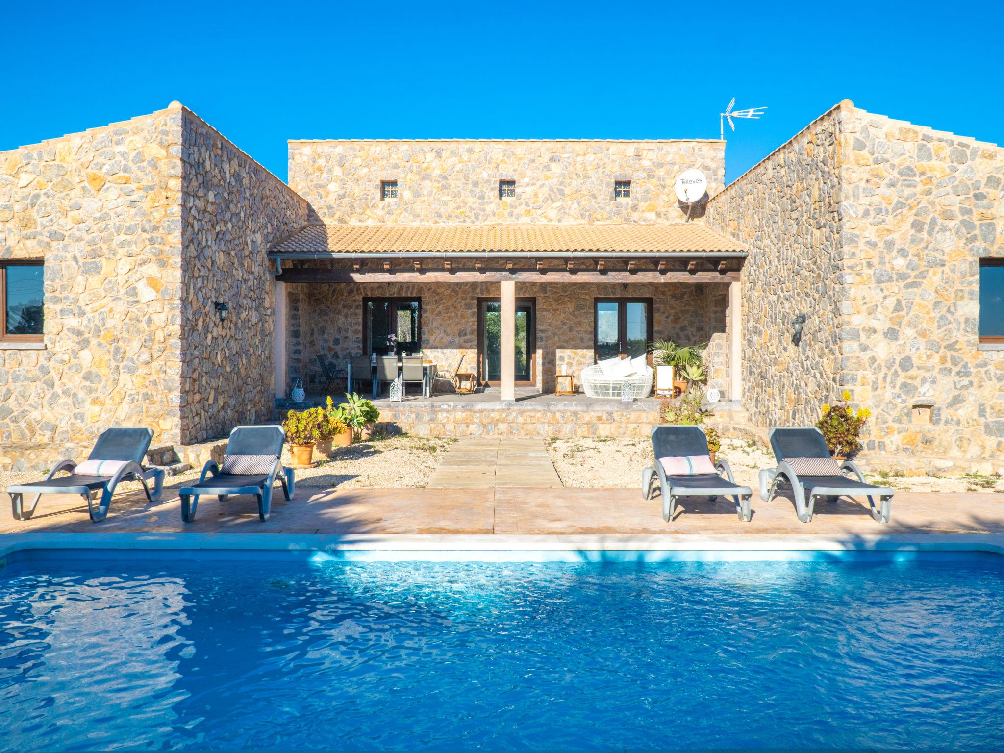 Photo 1 - Maison de 4 chambres à Artà avec piscine privée et jardin