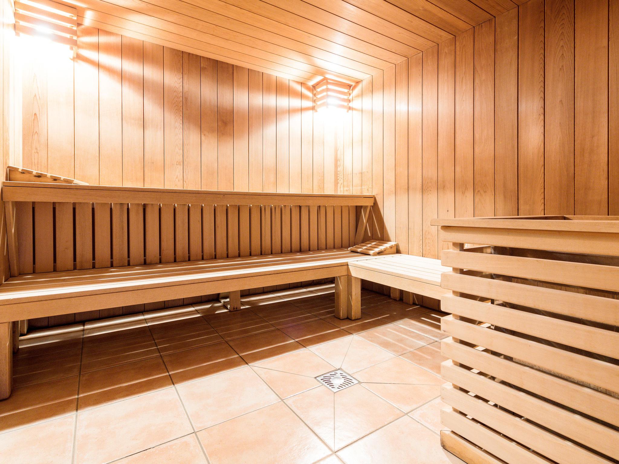 Foto 11 - Apartamento de 2 quartos em Tignes com piscina e sauna