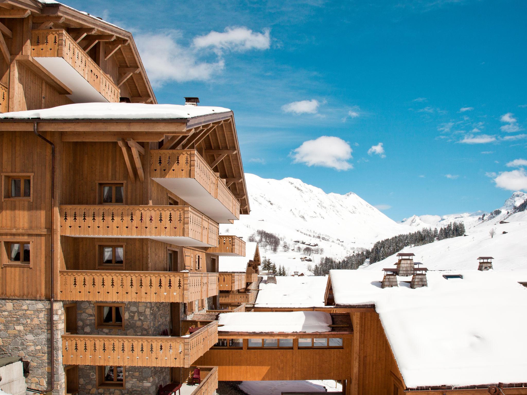 Foto 16 - Appartamento con 2 camere da letto a Le Grand-Bornand con piscina e sauna