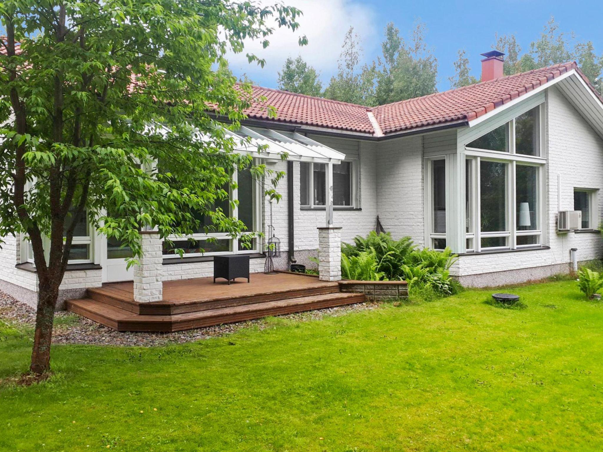 Foto 1 - Casa de 4 habitaciones en Saarijärvi con sauna