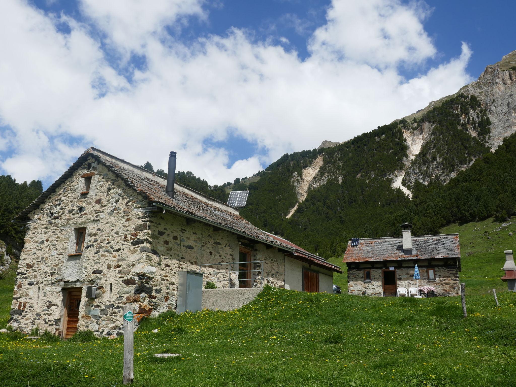 Photo 14 - House in Blenio with garden