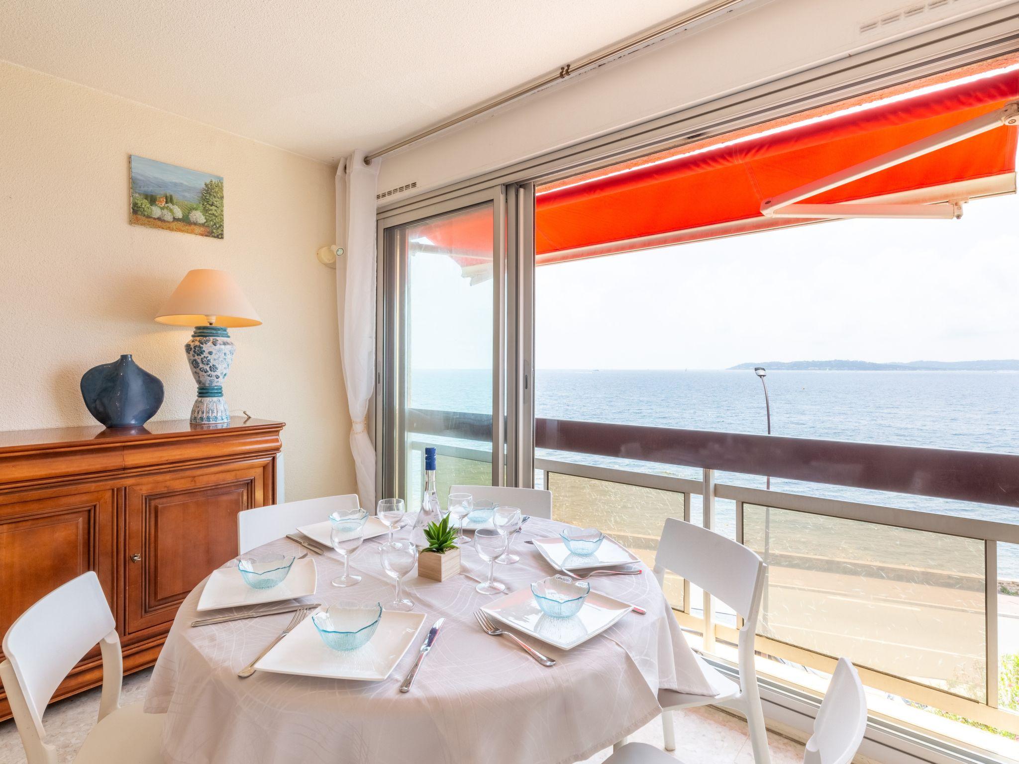 Foto 6 - Apartamento de 2 quartos em Sainte-Maxime com vistas do mar