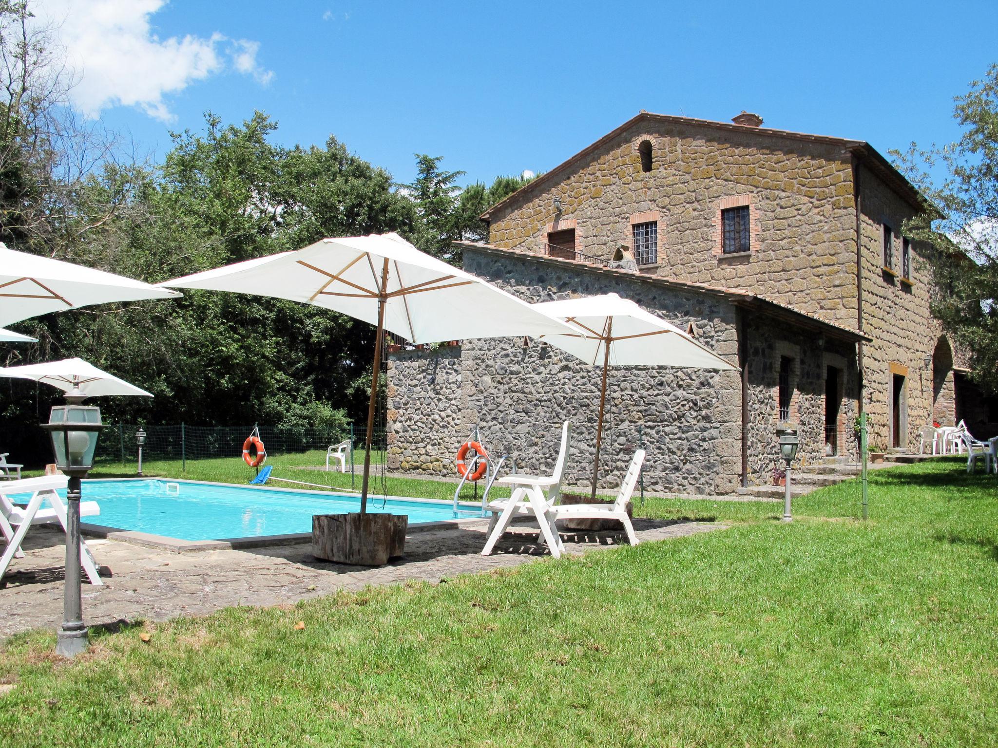 Foto 1 - Apartamento en Bagnoregio con piscina y jardín