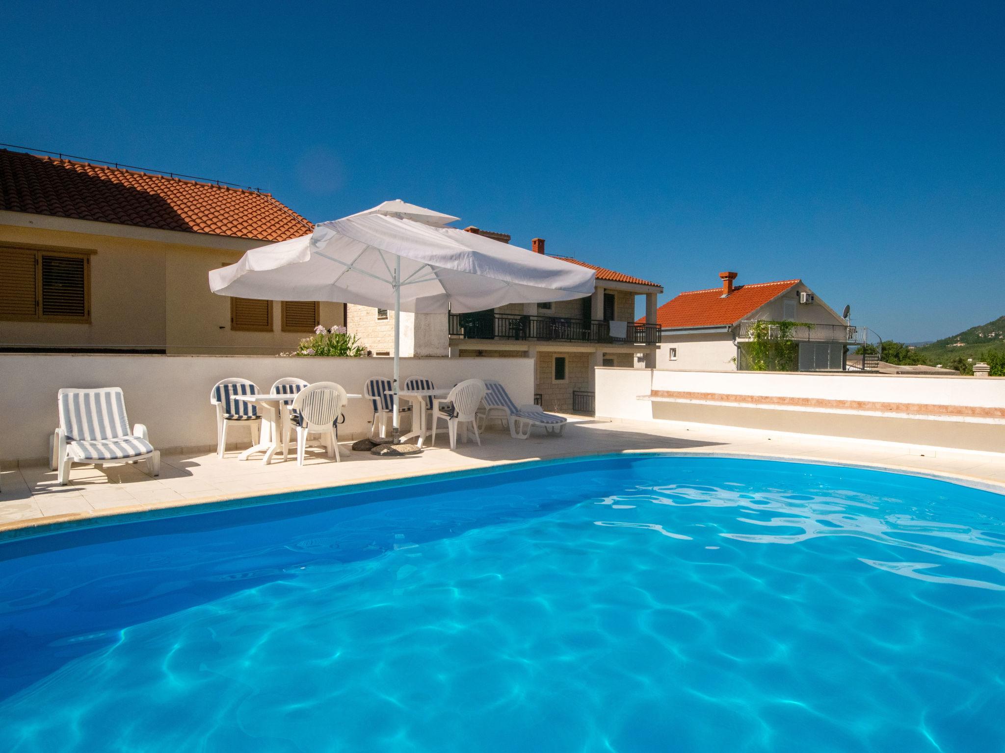 Foto 9 - Apartamento de 1 habitación en Orebić con piscina y vistas al mar