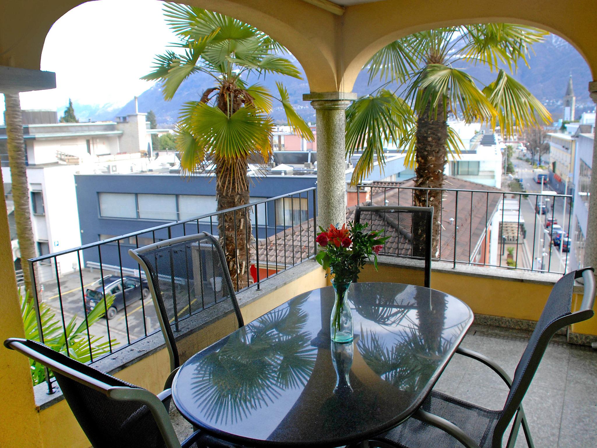 Foto 8 - Apartamento de 2 quartos em Ascona com terraço e vista para a montanha