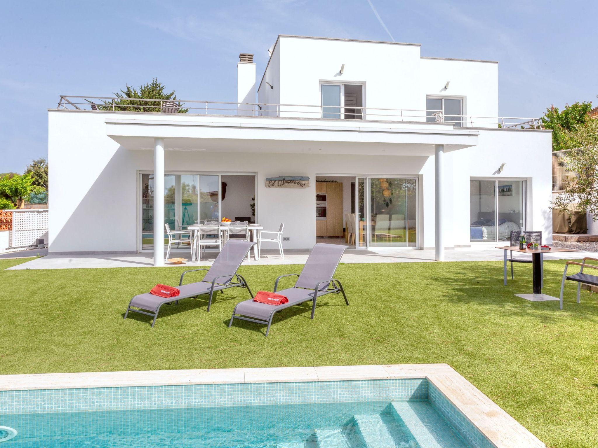 Foto 3 - Casa de 3 habitaciones en Santa Cristina d'Aro con piscina privada y jardín