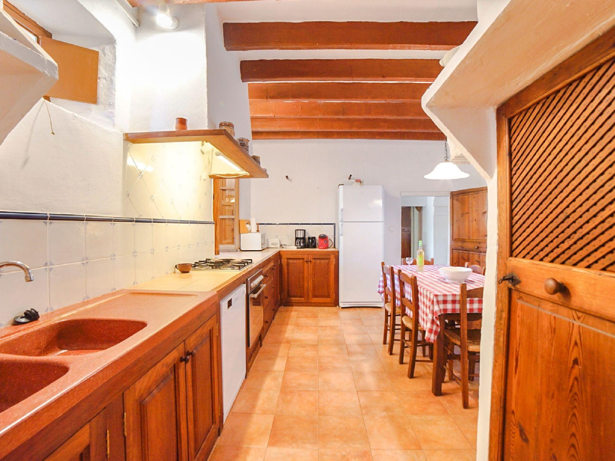 Photo 11 - 4 bedroom House in Palma with private pool and garden