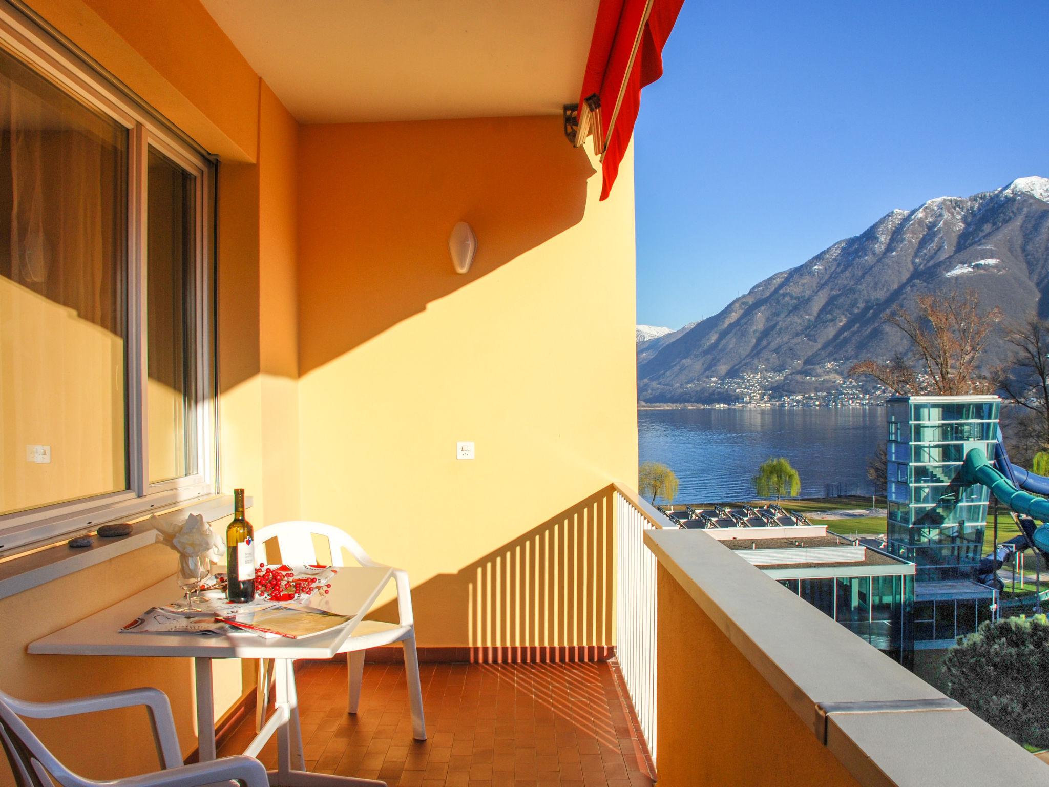 Foto 16 - Apartamento en Locarno con terraza y vistas a la montaña