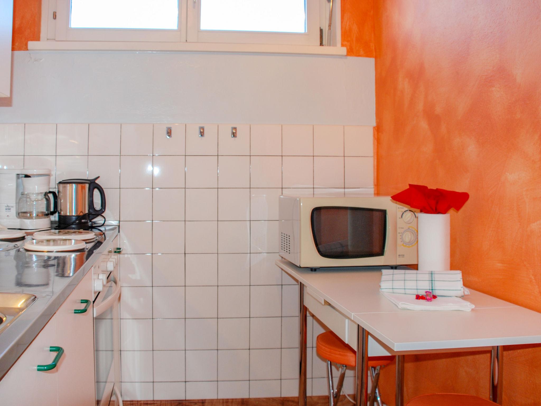 Photo 9 - Apartment in Locarno with terrace and mountain view