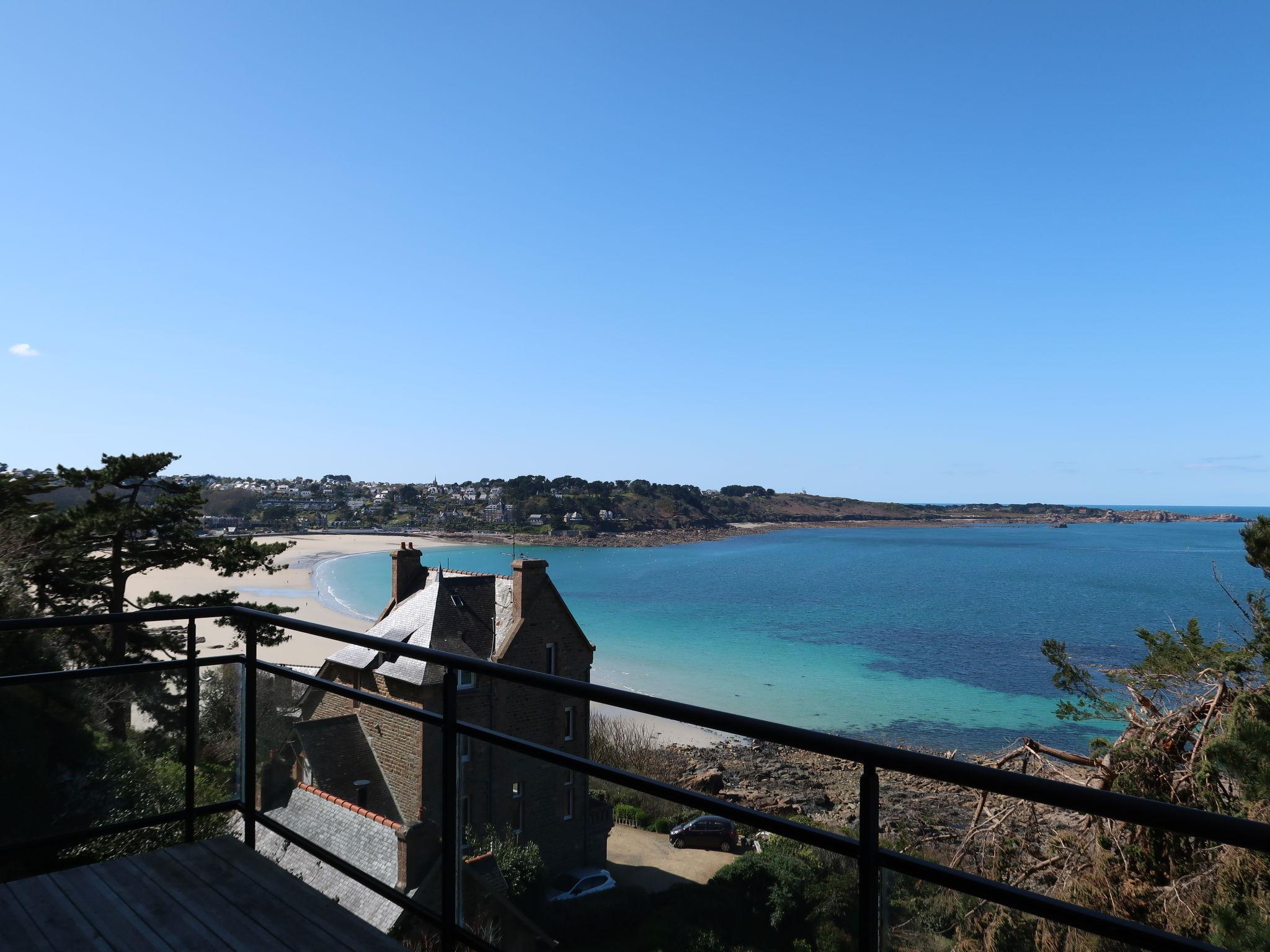 Photo 2 - Maison de 4 chambres à Perros-Guirec avec jardin et terrasse