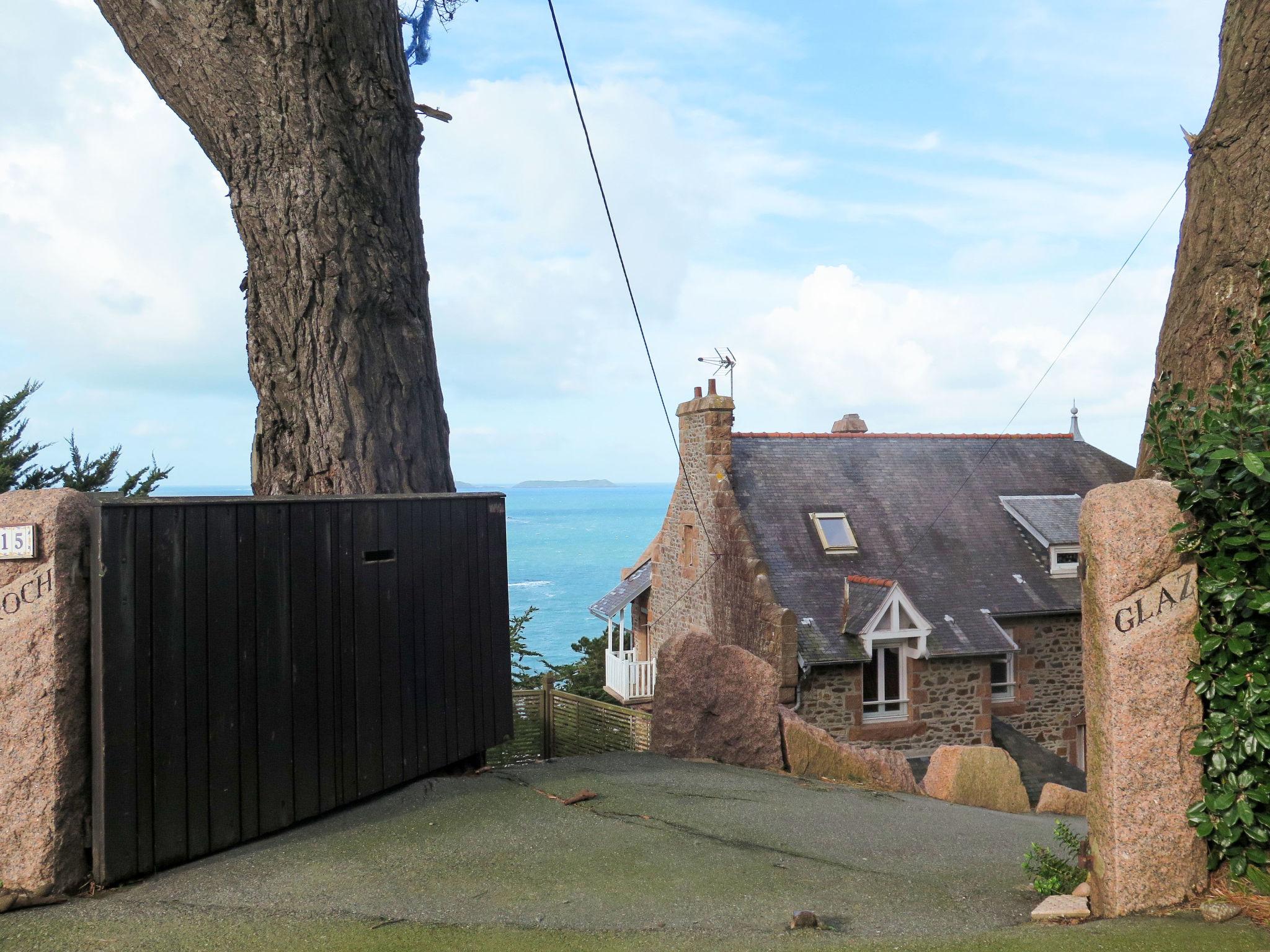 Photo 26 - Maison de 4 chambres à Perros-Guirec avec jardin et terrasse