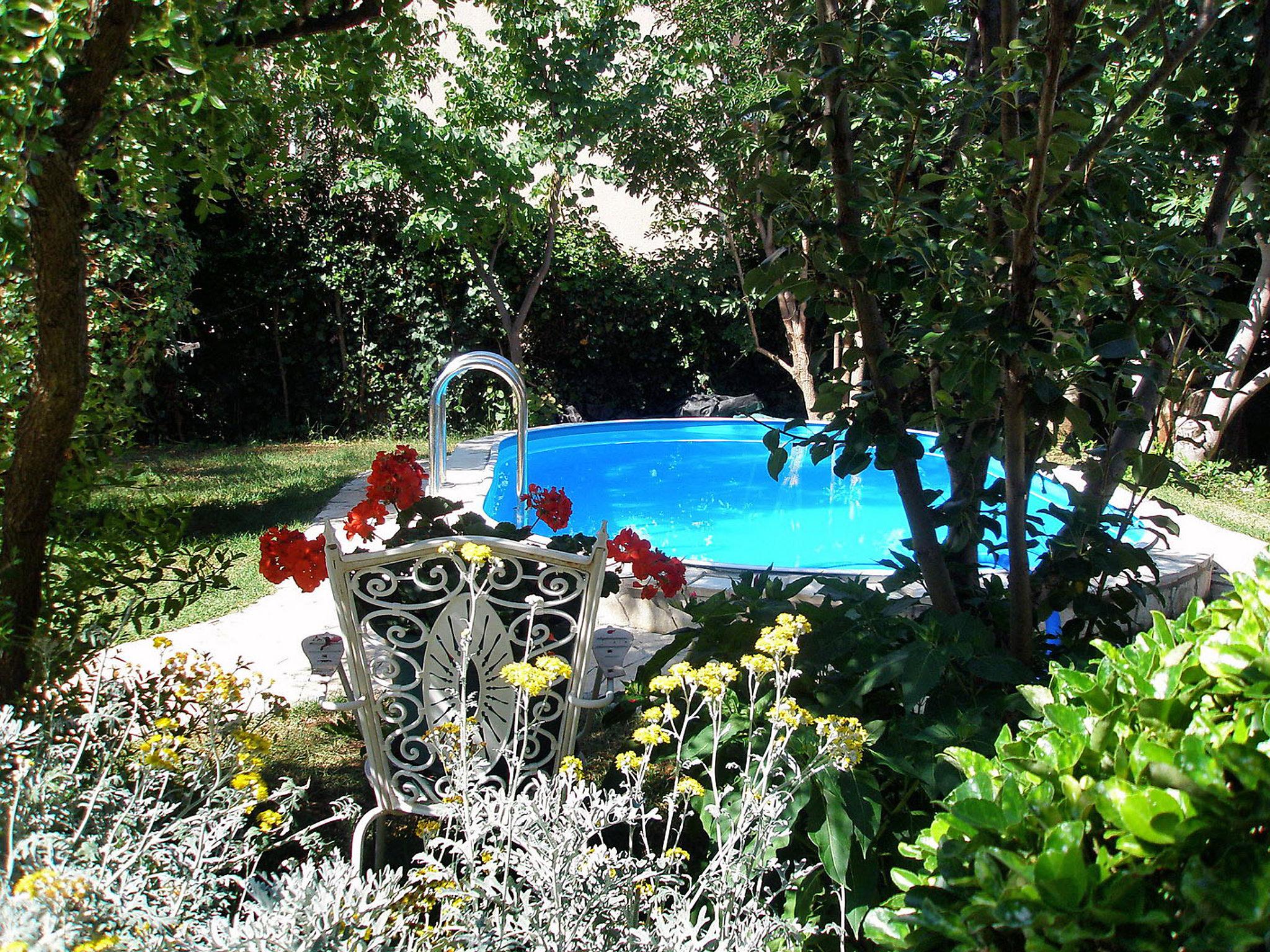 Foto 32 - Casa con 6 camere da letto a Sveti Filip i Jakov con piscina privata e vista mare