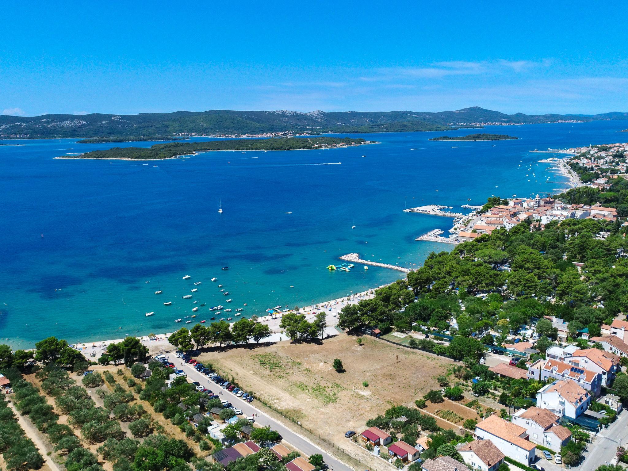 Foto 36 - Haus mit 6 Schlafzimmern in Sveti Filip i Jakov mit privater pool und blick aufs meer