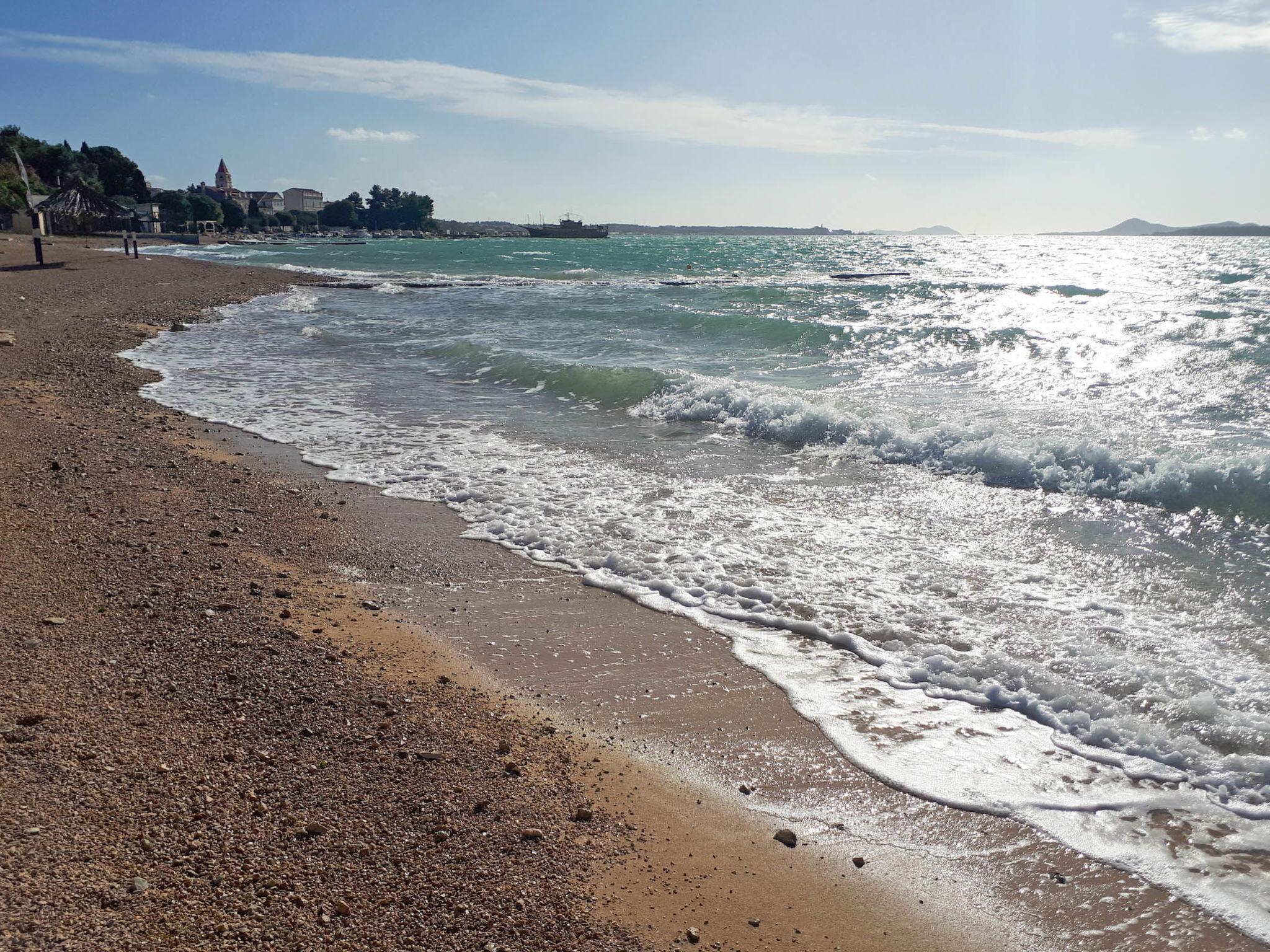 Foto 53 - Casa de 6 habitaciones en Sveti Filip i Jakov con piscina privada y vistas al mar