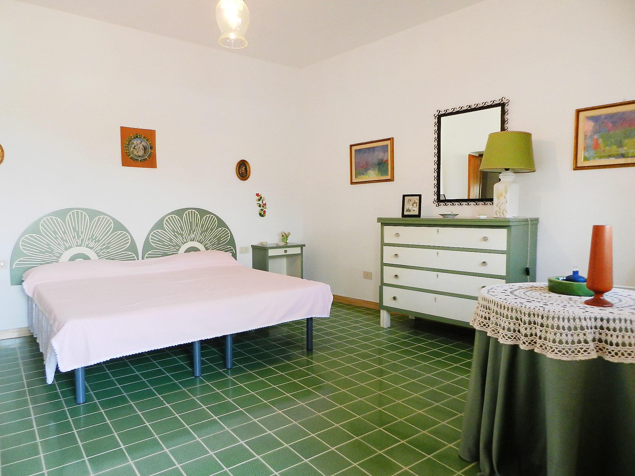 Foto 14 - Casa con 3 camere da letto a Barletta con giardino e vista mare