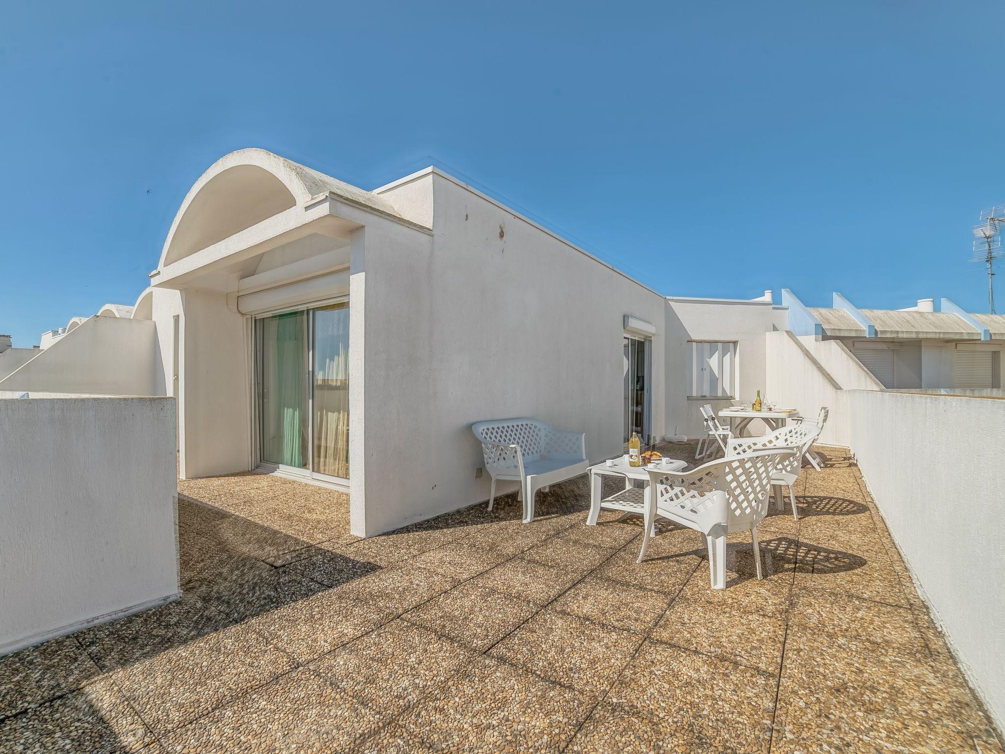 Photo 1 - Appartement de 2 chambres à Le Grau-du-Roi avec piscine et terrasse