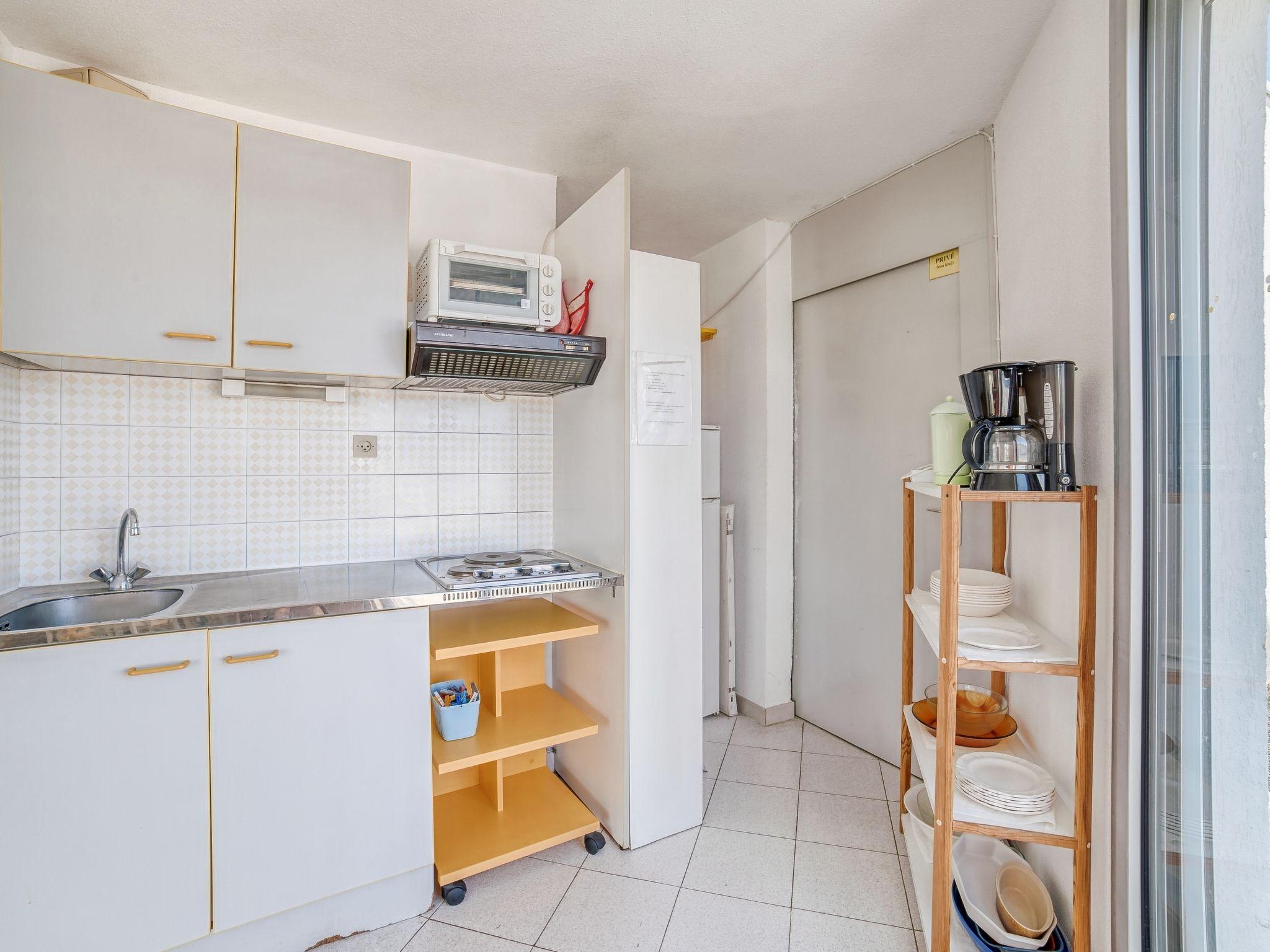 Foto 7 - Apartamento de 2 quartos em Le Grau-du-Roi com piscina e terraço