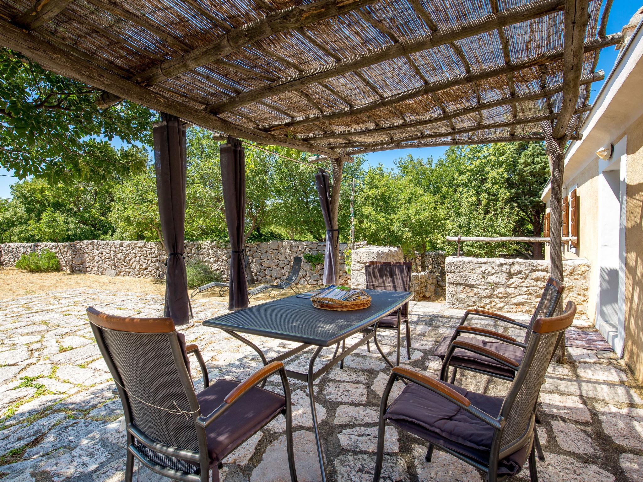 Photo 23 - Maison de 2 chambres à Senj avec terrasse et vues à la mer