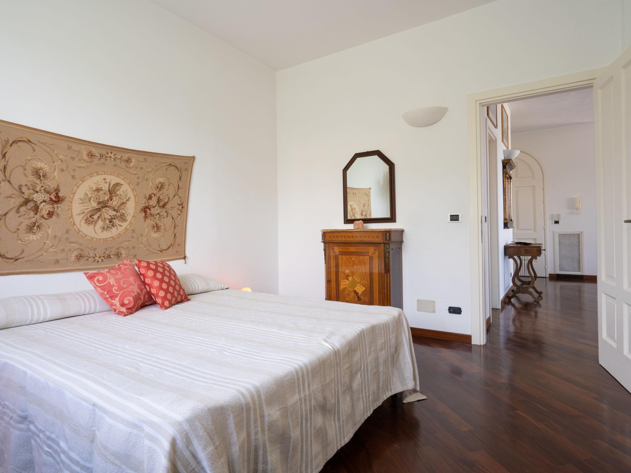Photo 13 - Appartement de 4 chambres à Diano Castello avec piscine privée et vues à la mer