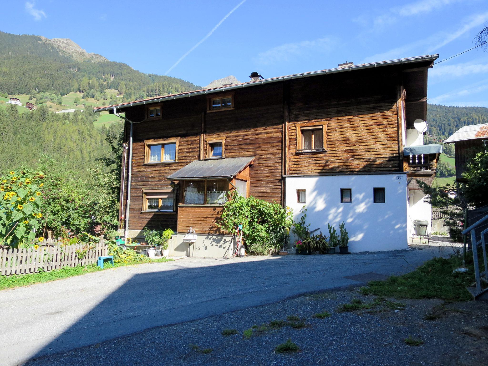 Foto 1 - Casa de 7 habitaciones en See con terraza y vistas a la montaña
