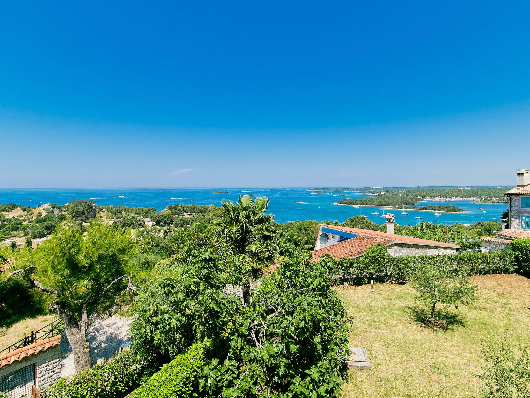 Foto 1 - Haus mit 2 Schlafzimmern in Vrsar mit blick aufs meer