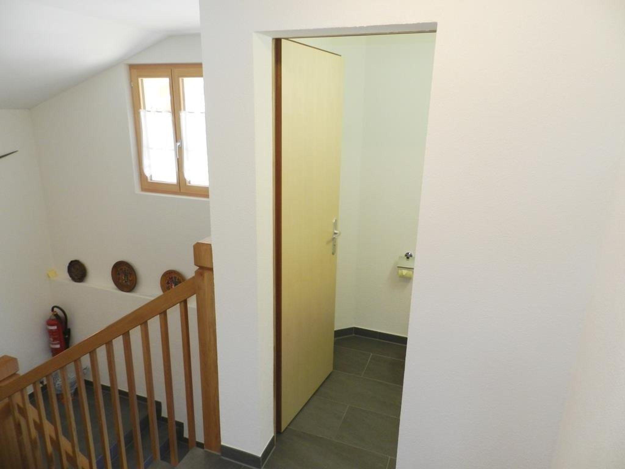 Photo 12 - 3 bedroom Apartment in Gsteig