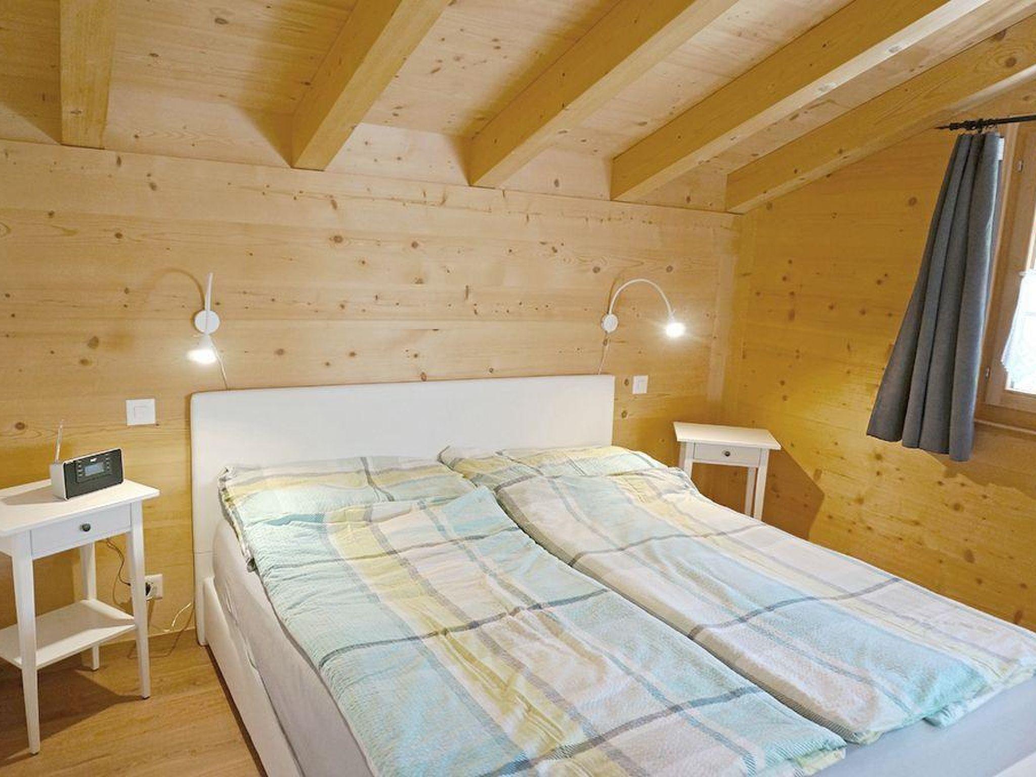 Foto 22 - Appartamento con 3 camere da letto a Gsteig