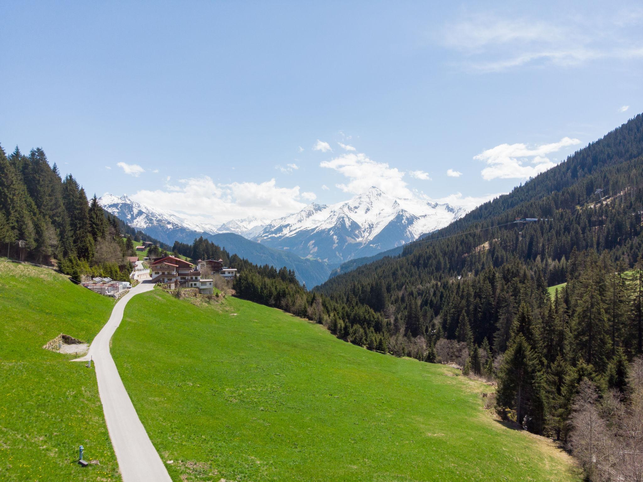 Photo 21 - Maison de 4 chambres à Hippach avec jardin et vues sur la montagne