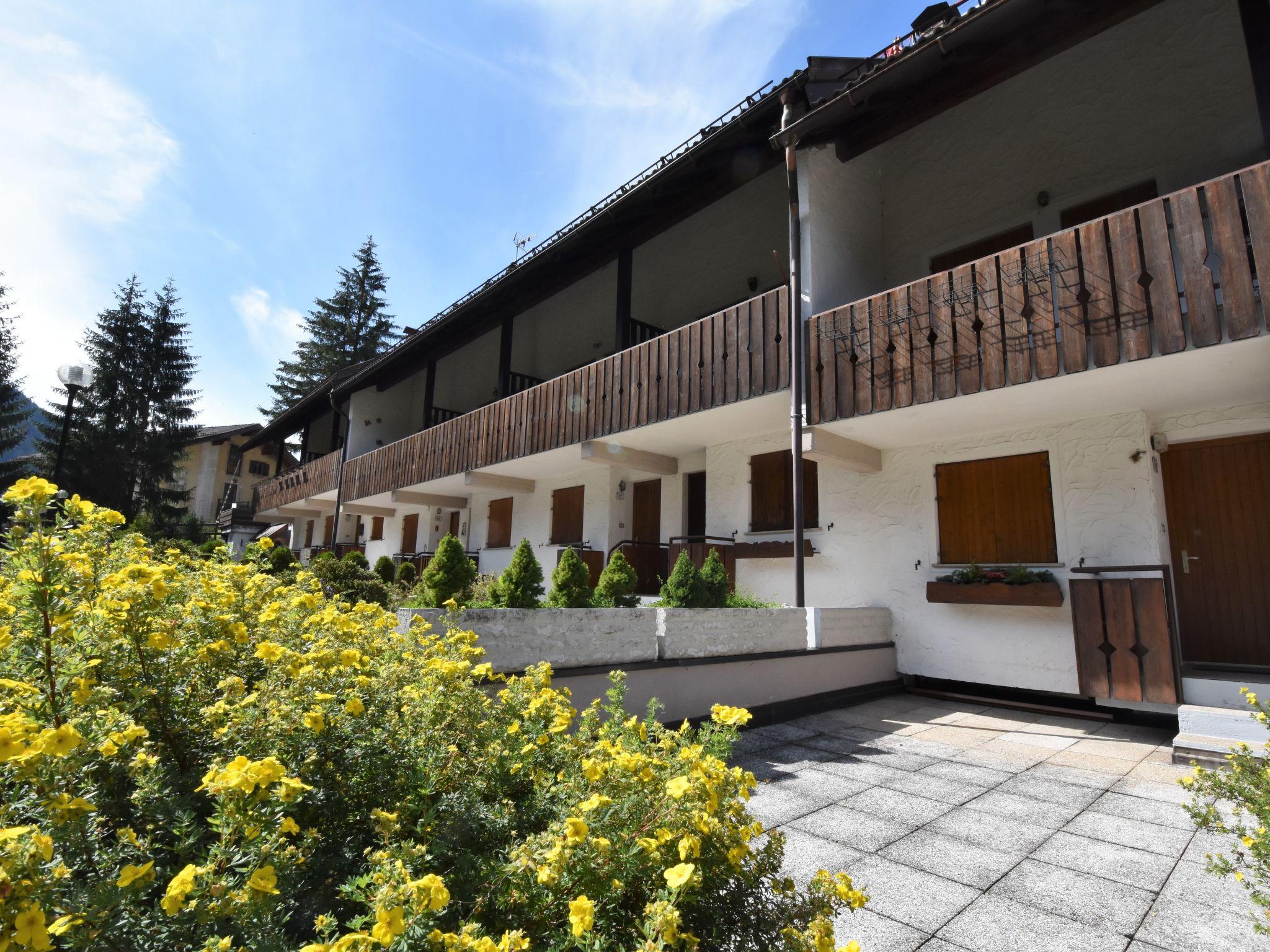 Foto 16 - Apartamento de 2 habitaciones en Mazzin con terraza y vistas a la montaña