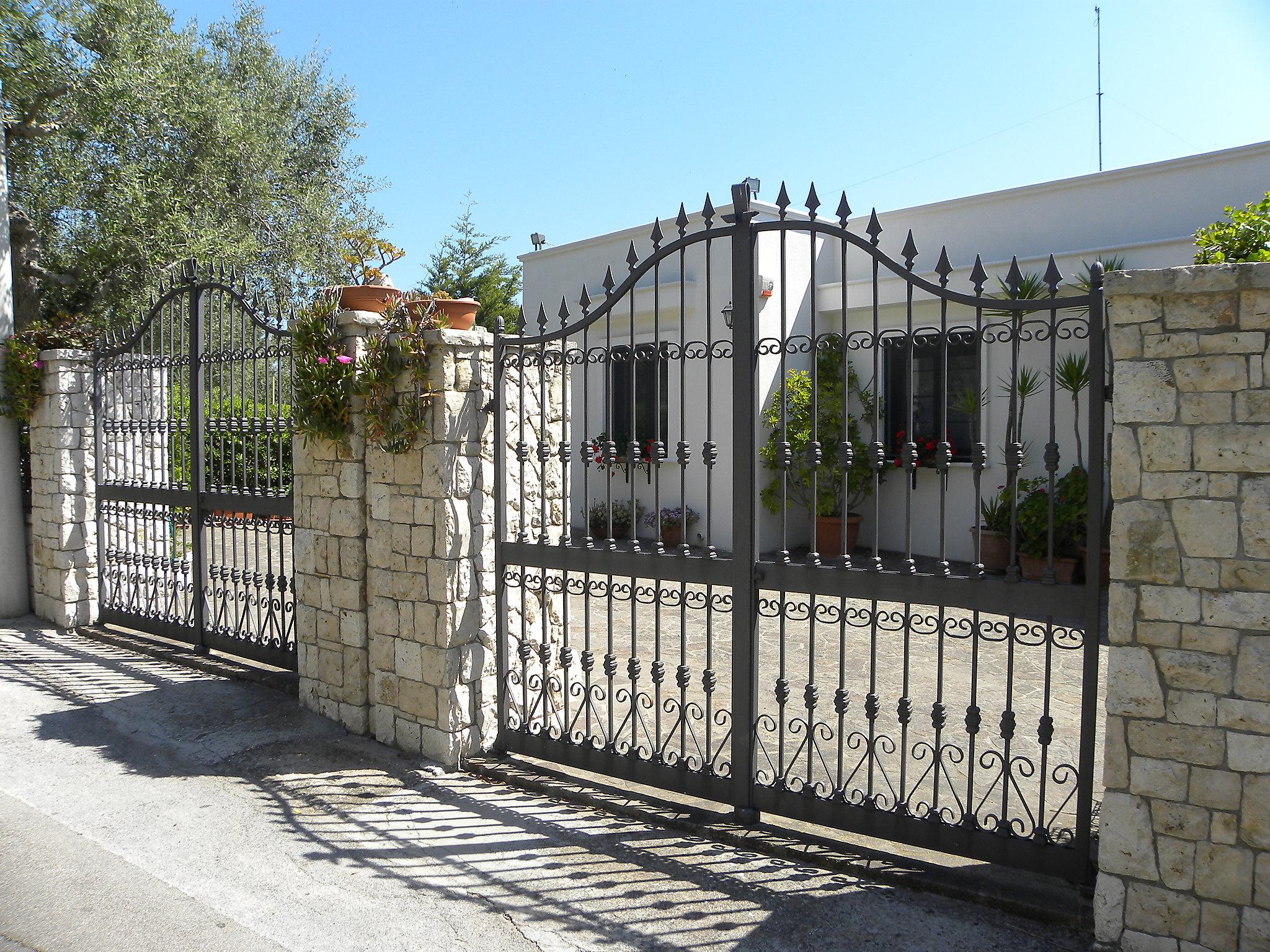 Photo 19 - Appartement de 2 chambres à Andrano avec jardin et vues à la mer