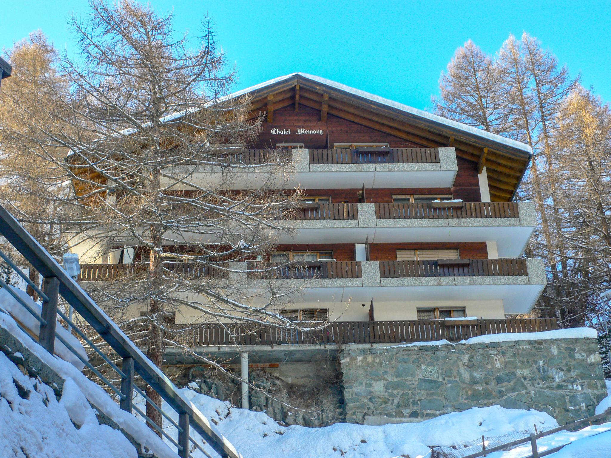 Foto 12 - Apartamento de 2 habitaciones en Zermatt con vistas a la montaña