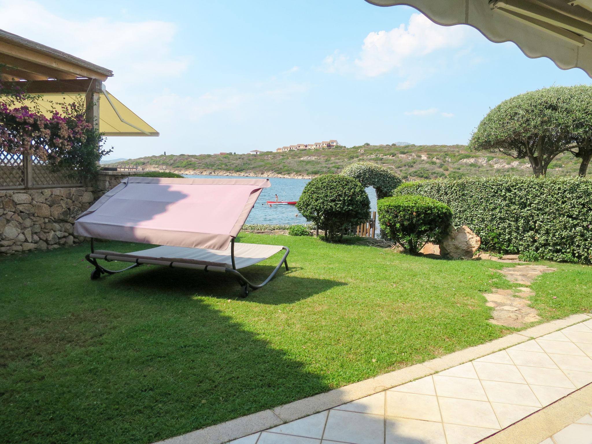 Foto 19 - Appartamento con 2 camere da letto a Golfo Aranci con piscina e vista mare