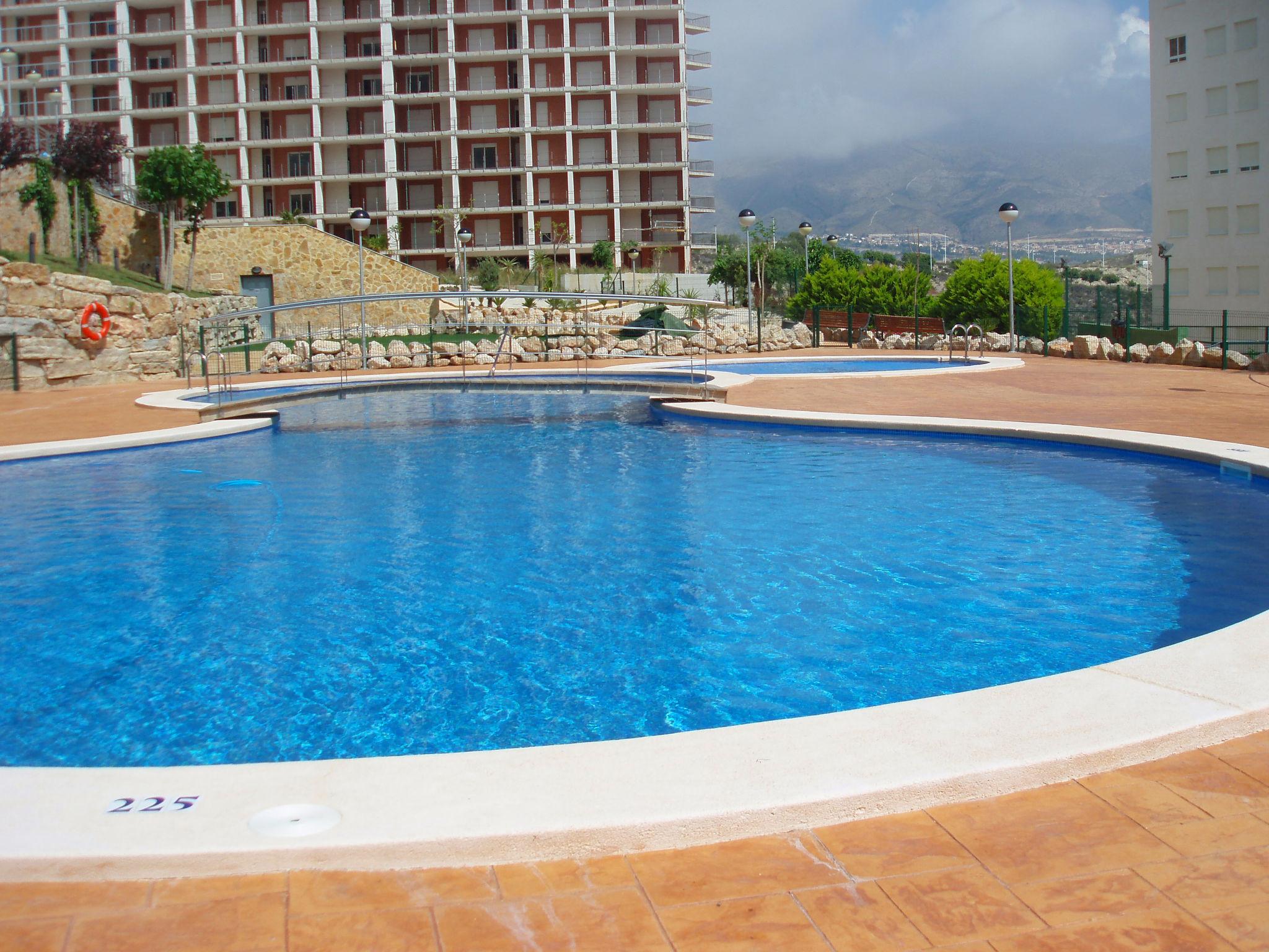 Foto 14 - Apartamento de 2 quartos em Villajoyosa com piscina e terraço