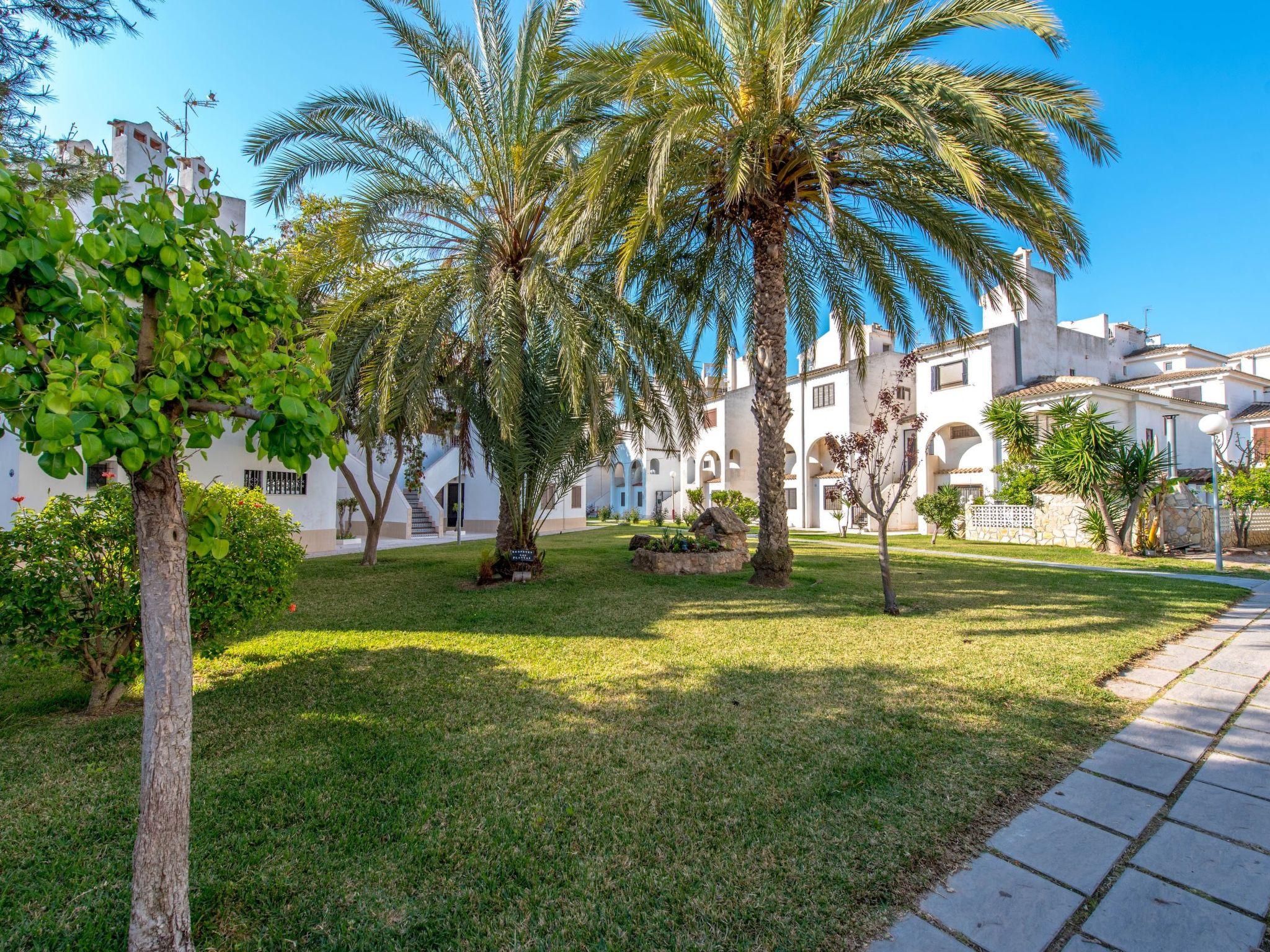 Foto 17 - Apartamento de 1 habitación en Torrevieja con piscina y vistas al mar