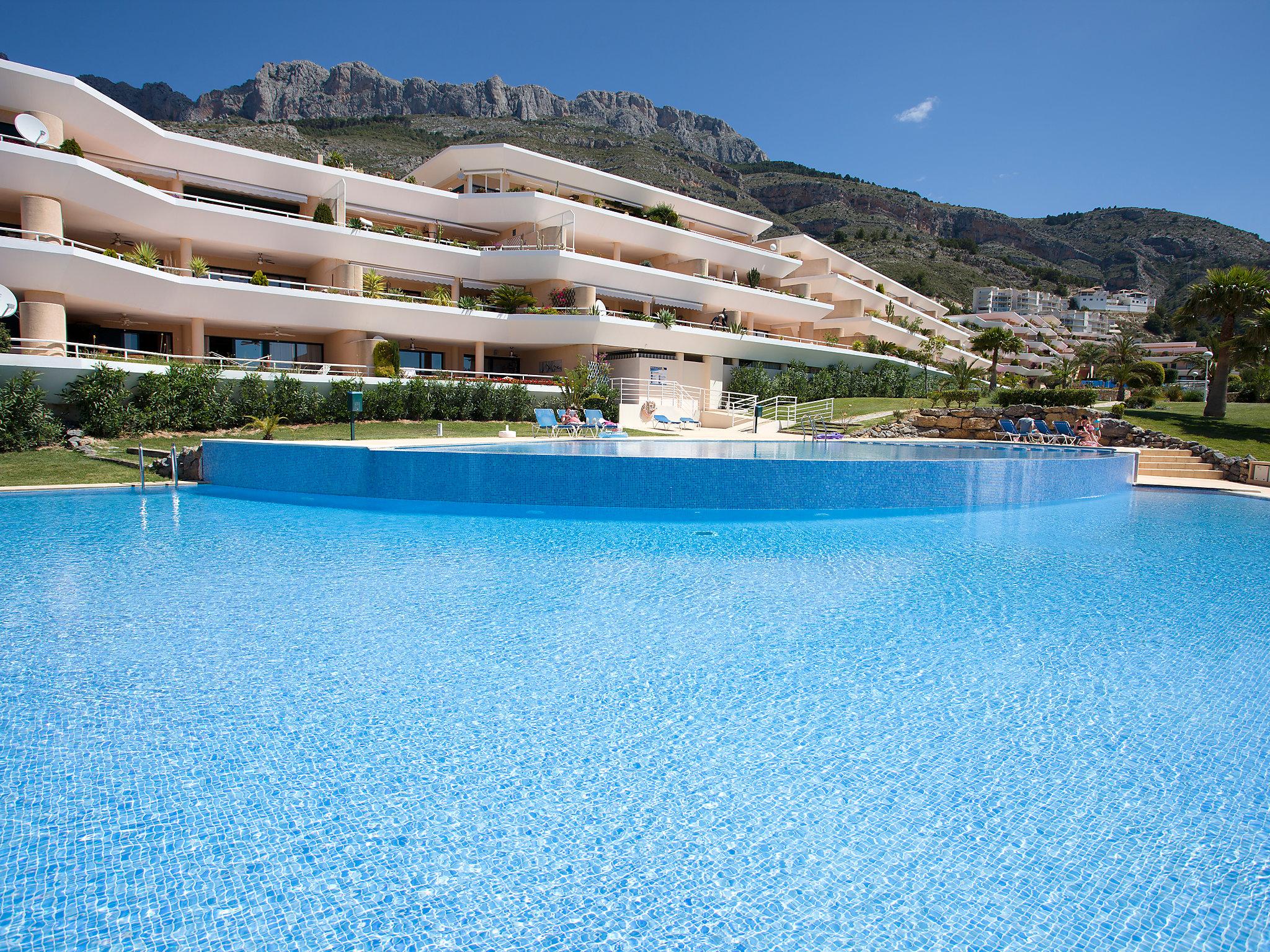 Foto 1 - Appartamento con 2 camere da letto a Altea con piscina e vista mare